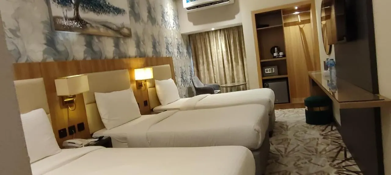 דובאי Sky Park Hotel איחוד האמירויות הערביות